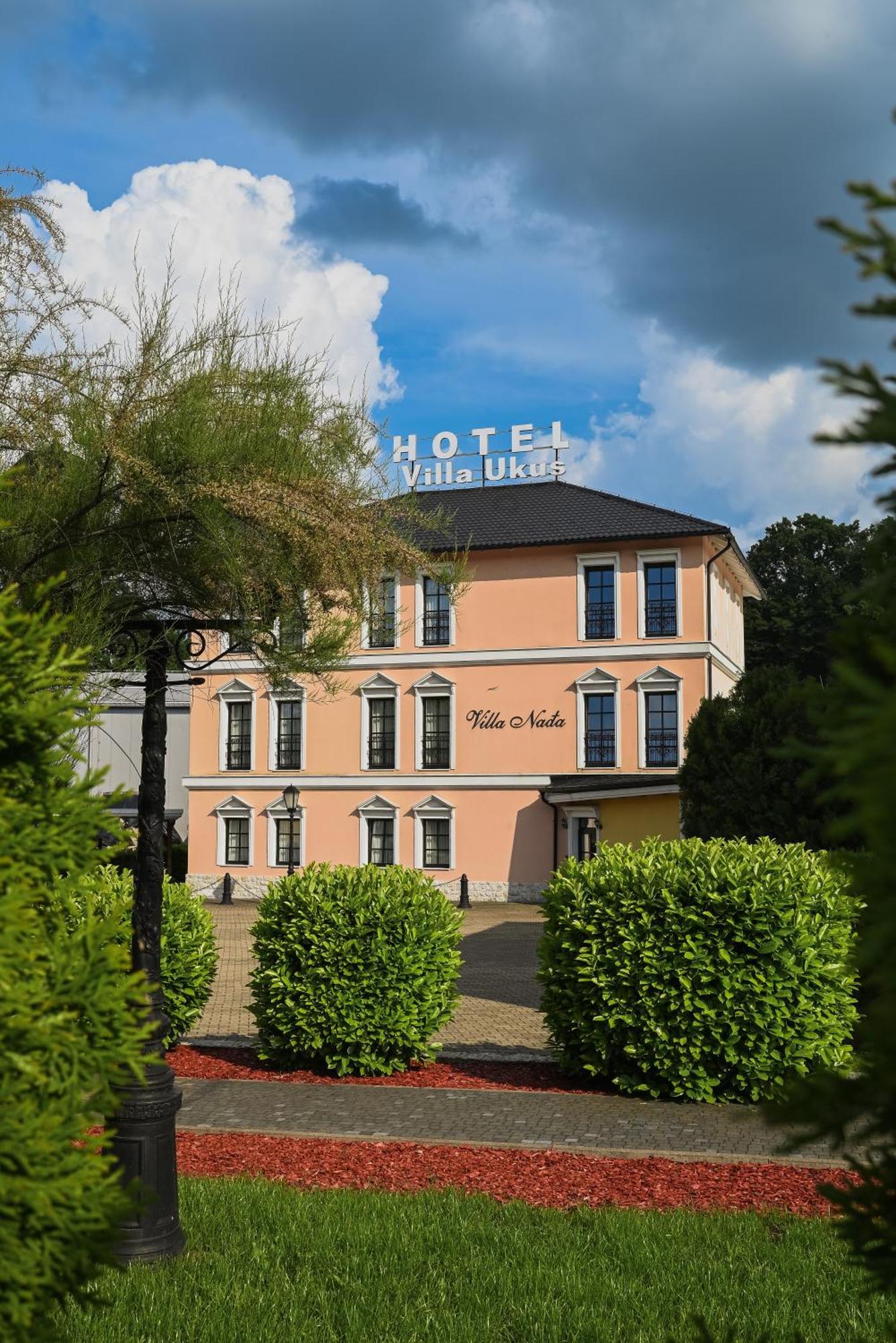 Boutique Hotel Ukus Tesanj Εξωτερικό φωτογραφία